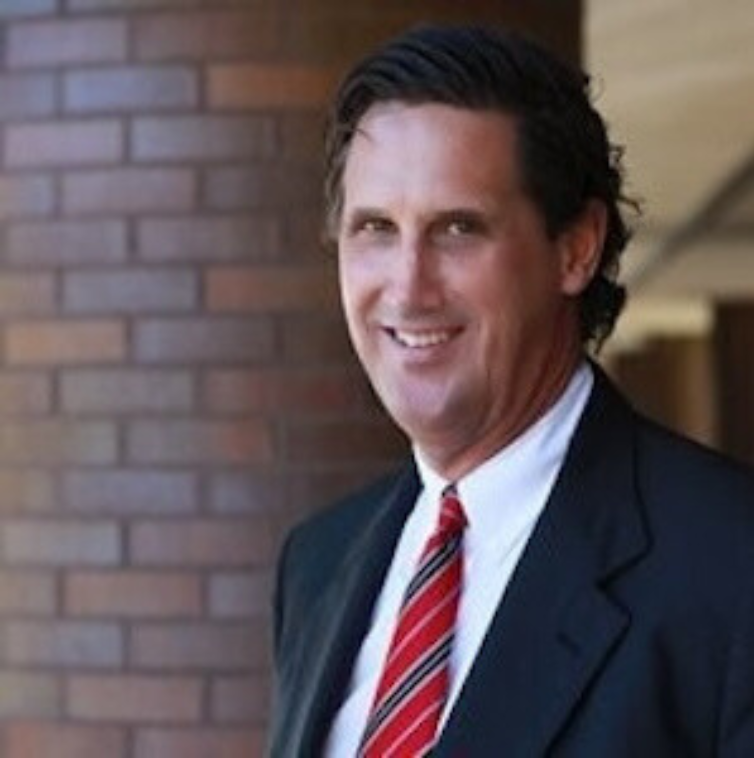 Robert Shields Jr.